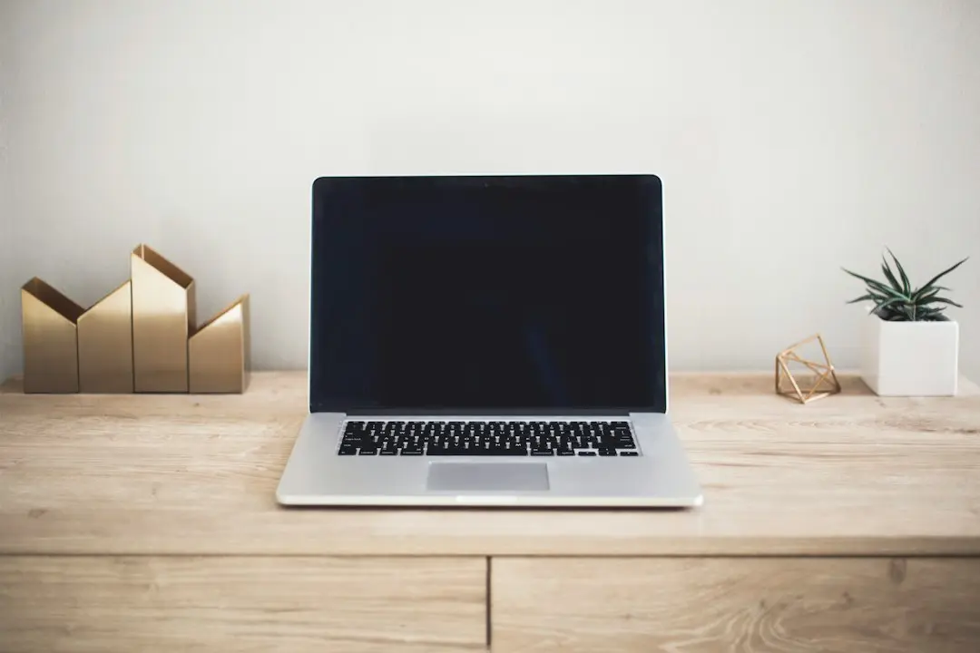 Laptopul tău are nevoie de mai multe porturi? Docking station-ul Anker este soluția accesibilă