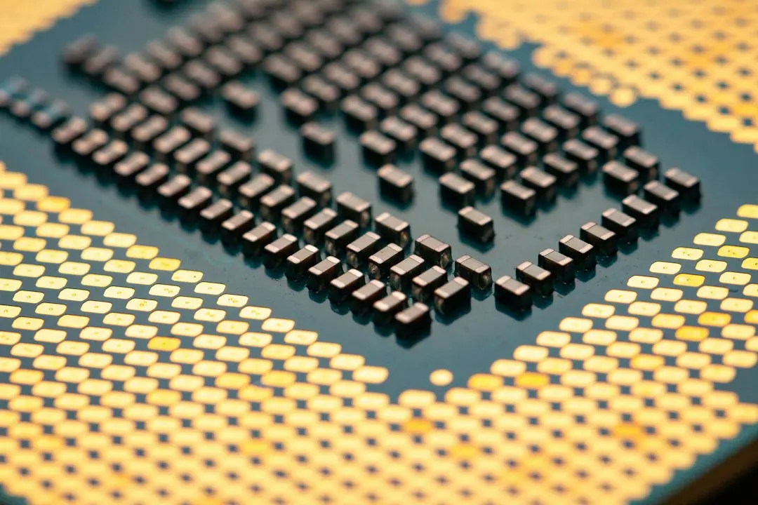Intel lansează GPU-urile D-series pentru data center: 480 GB memorie pentru AI