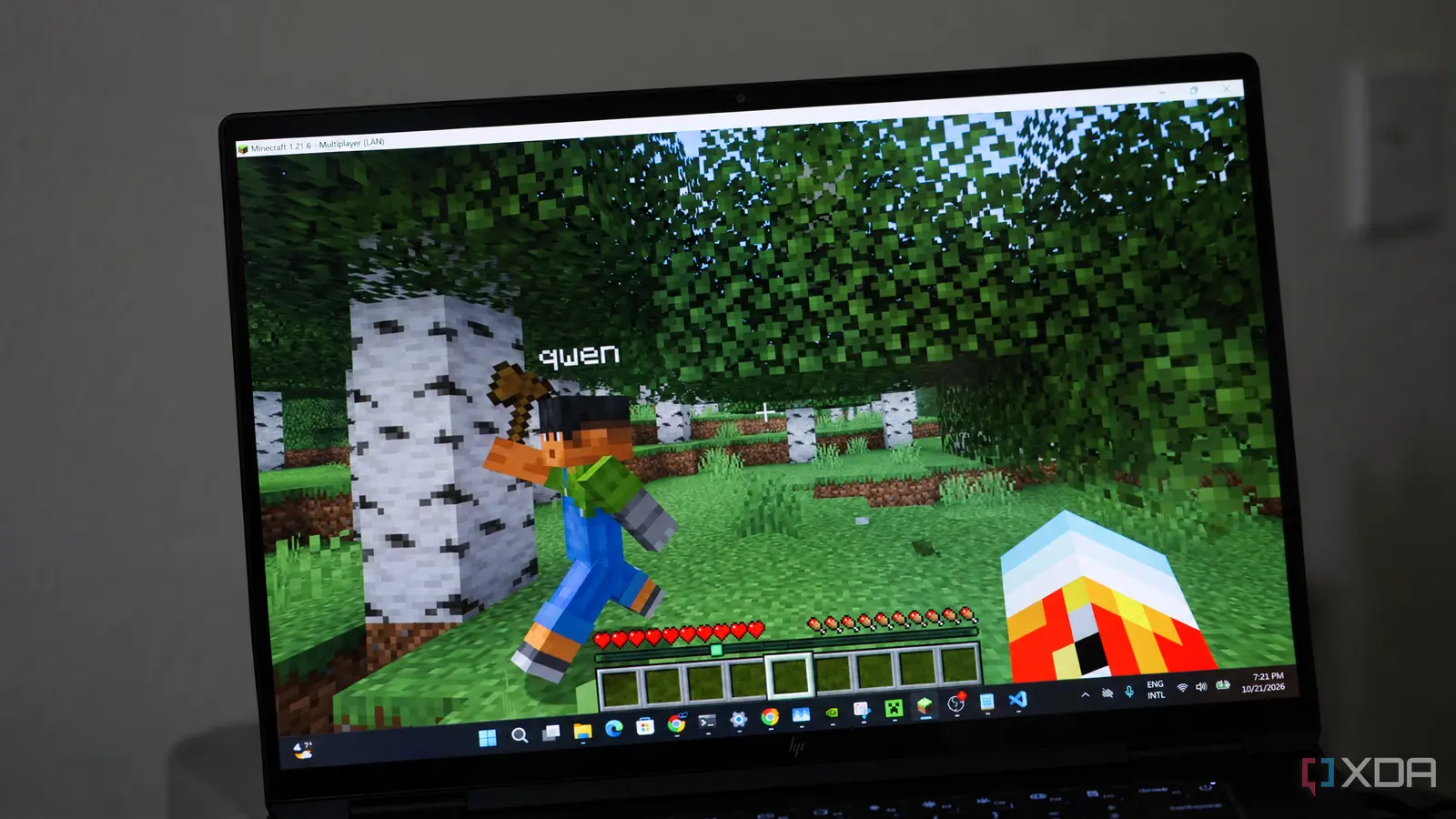 Inteligență artificială și gaming la 120 FPS pe un singur laptop?