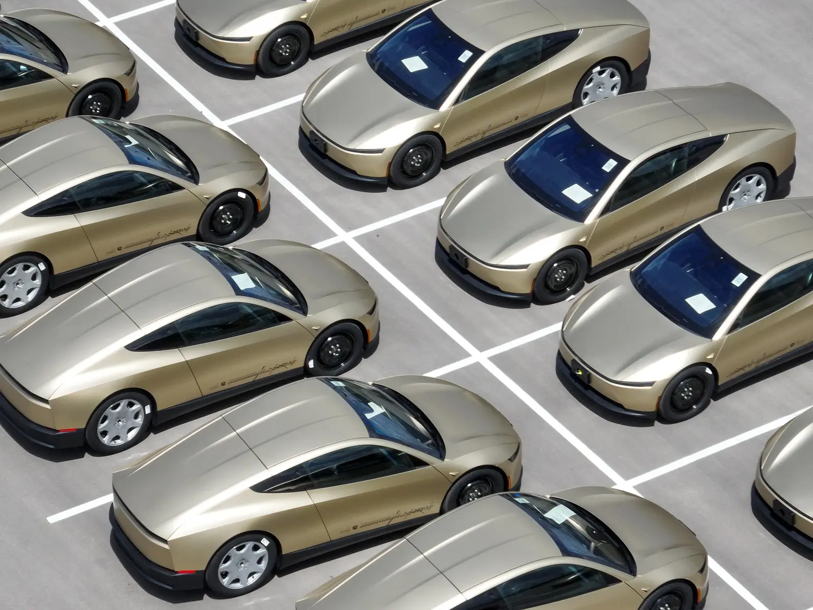 Revolta orașelor americane: Frâna pusă robotaxiurilor